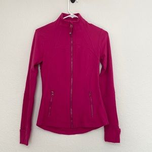 Lululemon define jacket in pomegranate size 6